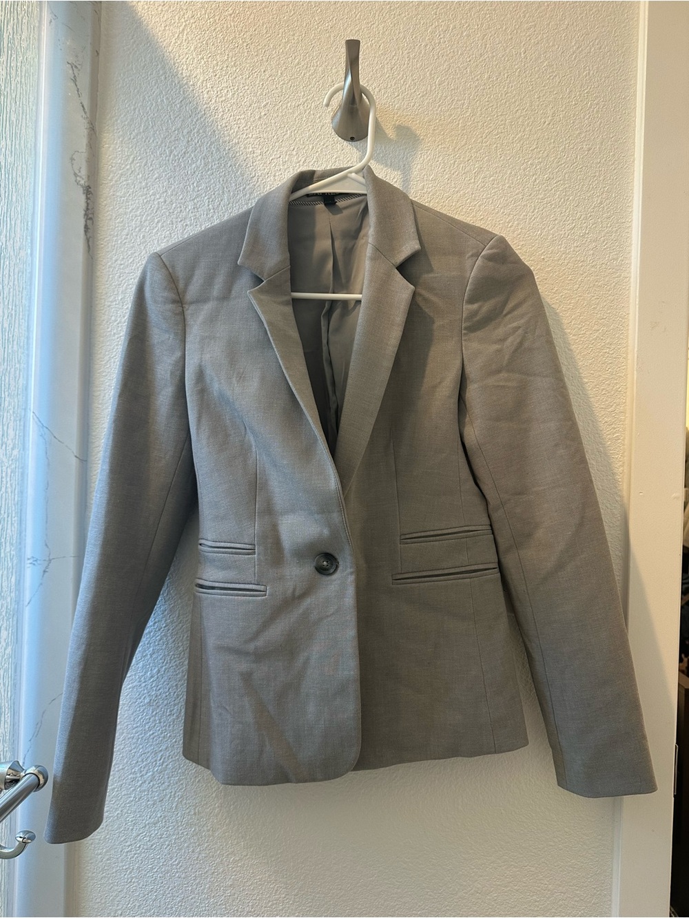 Express Women's Gray Single-Button Blazer